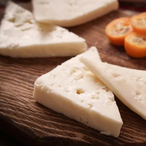 Tam Yağlı Klasik Beyaz Peynir 700gr